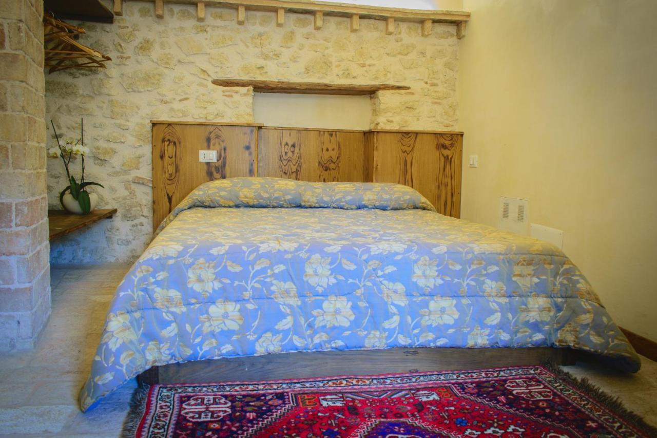 Aparthotel Borgo San Valentino Arrone Exterior foto